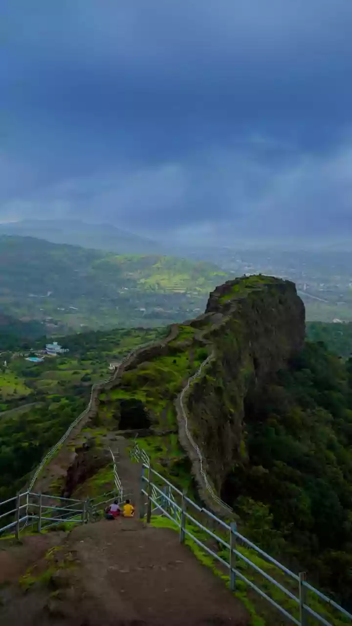 Why Bhandardara Is Gaining Popularity As An Offbeat Monsoon Spot Near Pune