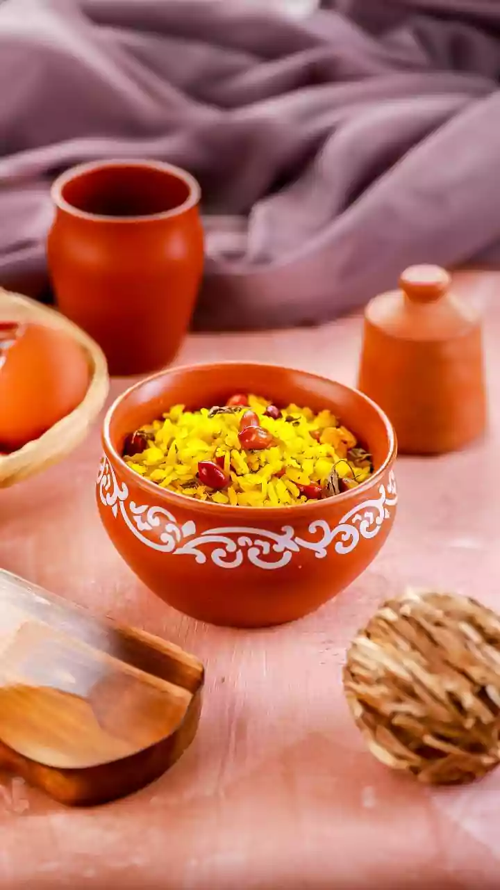 Foggy mornings need poha fuel with peanuts and lemon