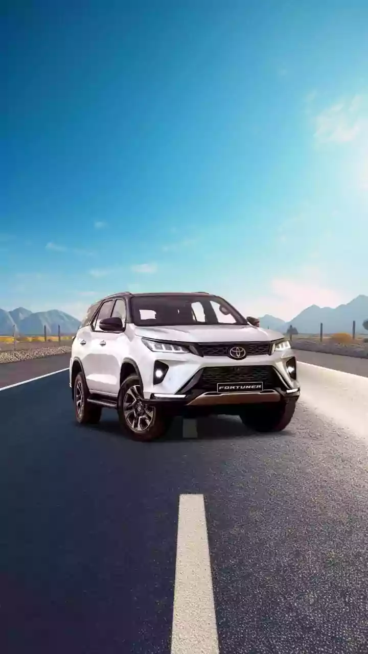 Next-Gen Toyota Fortuner Spied: Advanced Safety, Bold New Design, and Familiar Power!