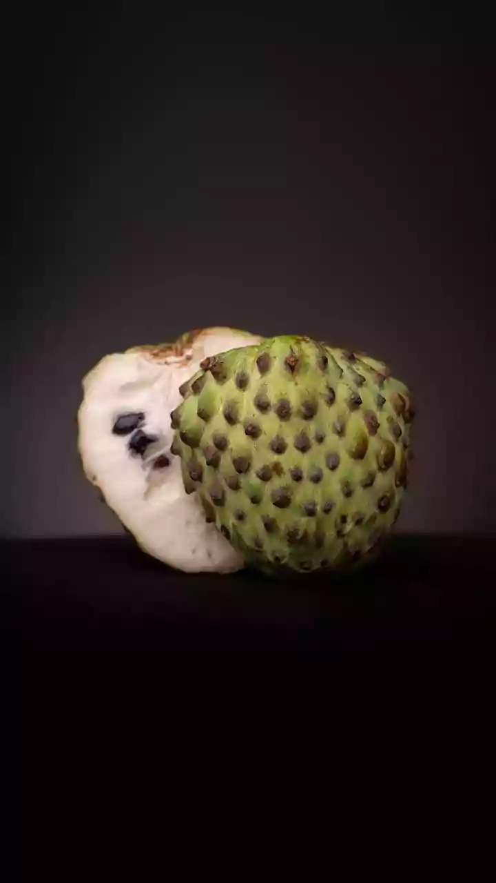 Custard apple v/s sapota: Which has more potassium?