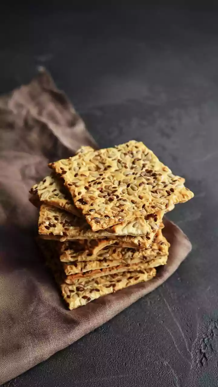 Why Gen Z Is Loving Spiced Avocado Ragi Crackers