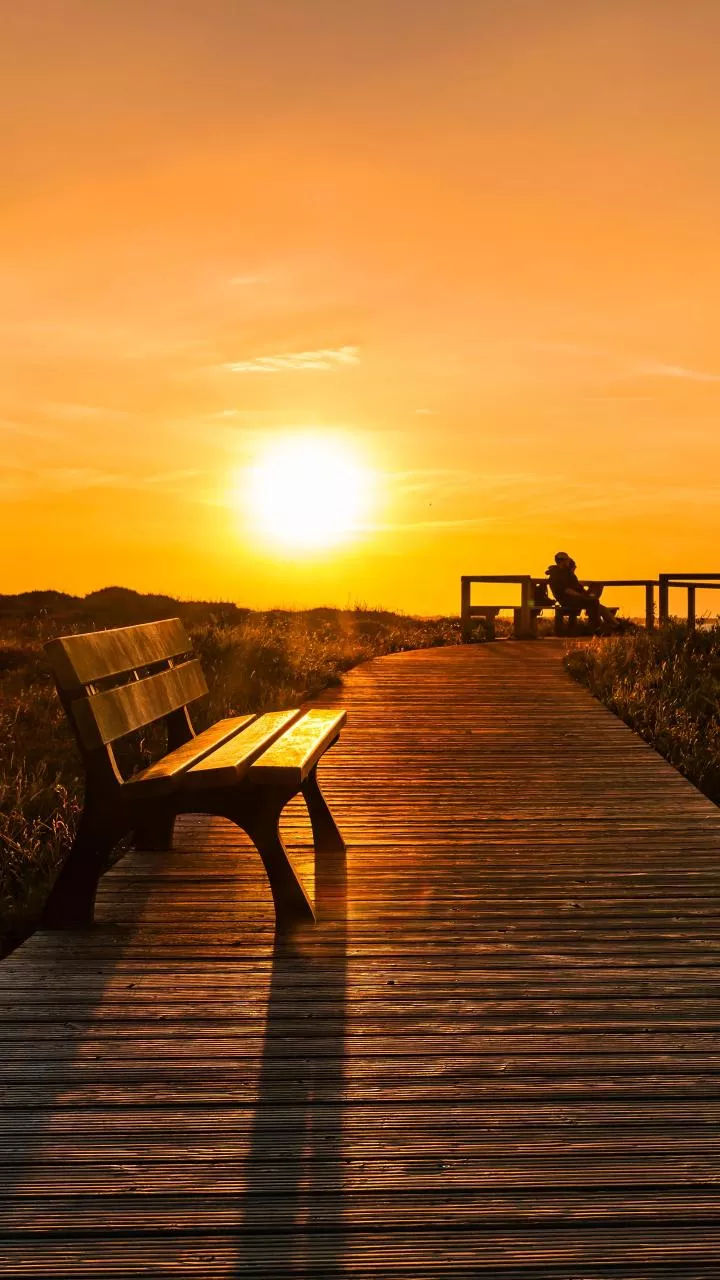 Instagram filling with morning walk selfies again