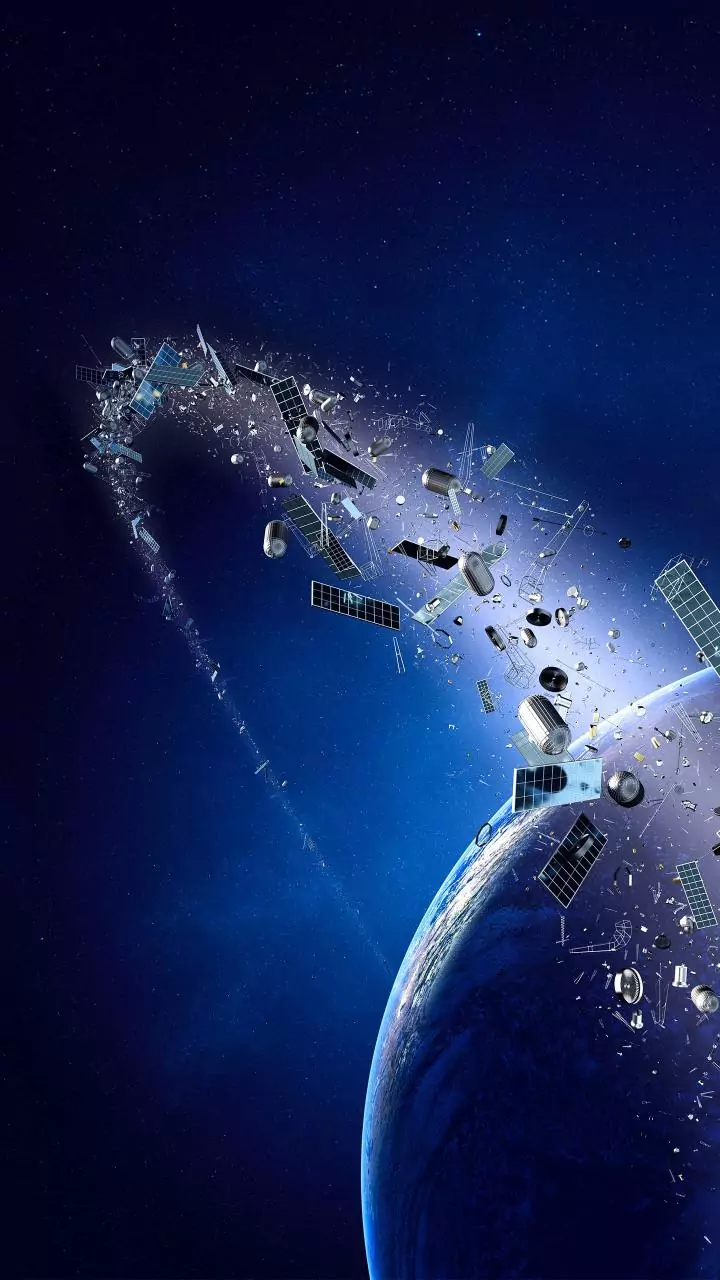 Arkisys-Odin Space to insure satellites against debris strikes