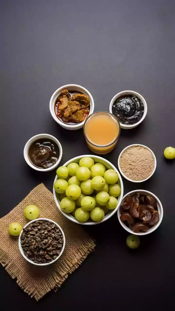 Embrace Natural Radiance: Combatting Premature Greys & Hair Loss with Amla