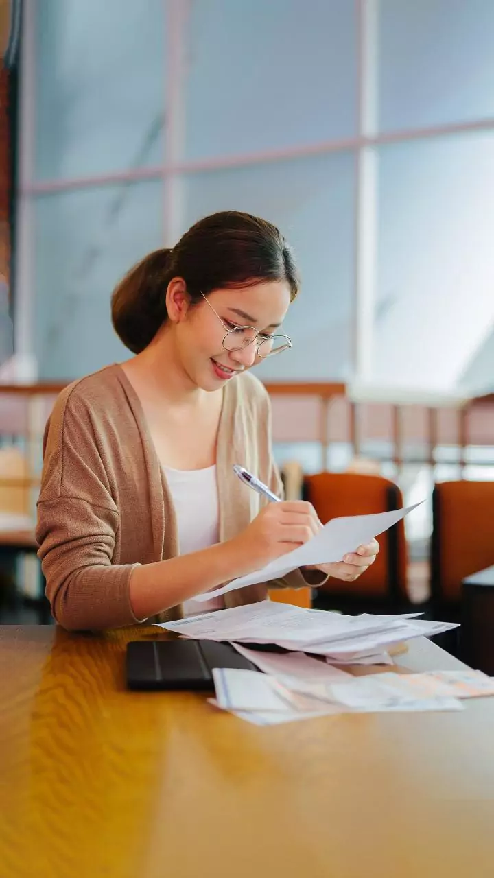 Professional Invoicing Hacks: Tools Every Freelancer Needs For Getting Paid On Time
