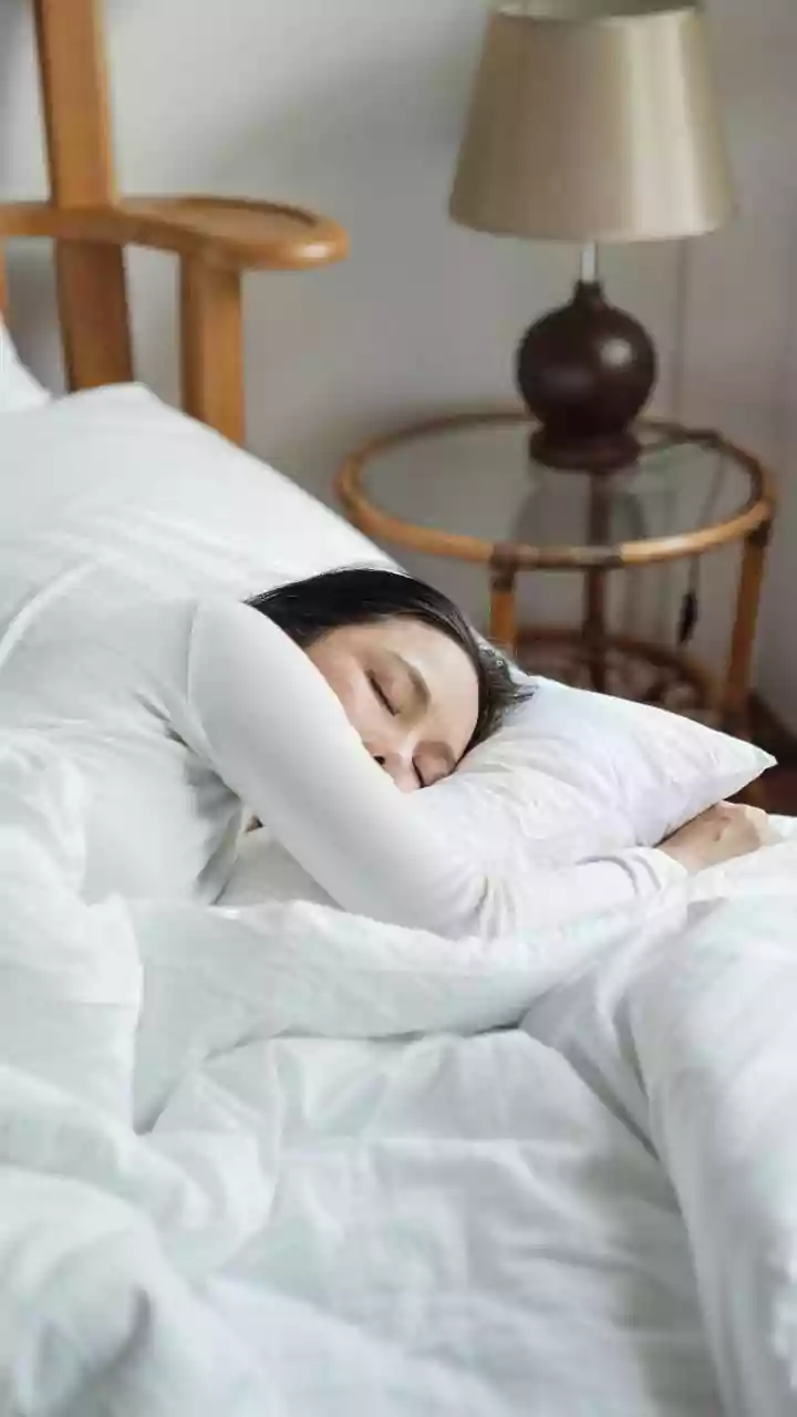 In Practice, Weekend Sleep Changes May Affect Appetite without Feeling Dramatic