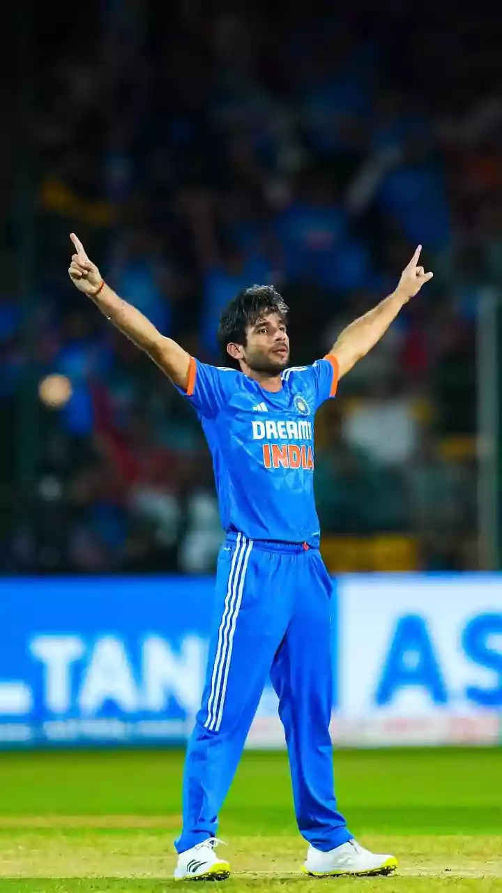 Bishnoi has to reduce arc of his semi-circular 'C' shaped run-up: Murali Kartik