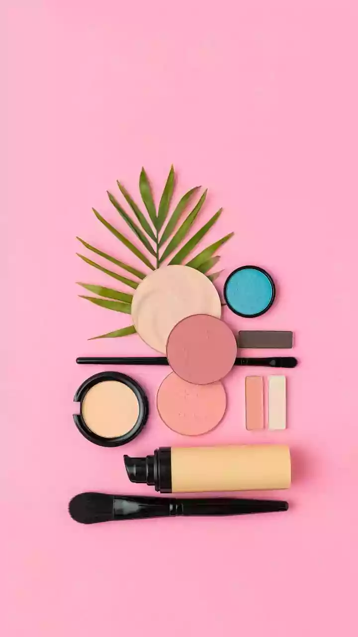 Online Makeup Shopping Gets Smarter With AI