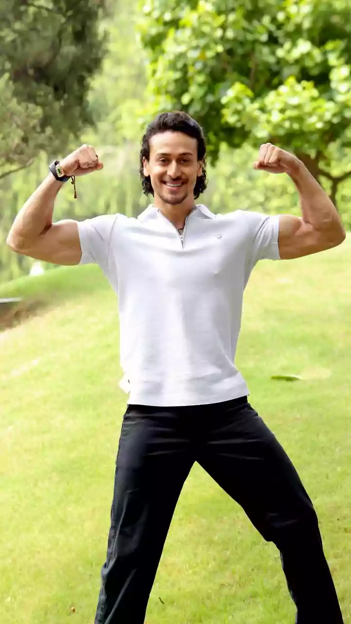 ‘Too Handsome!’: Fans Can’t Keep Calm Over Tiger Shroff’s Recent Appearance