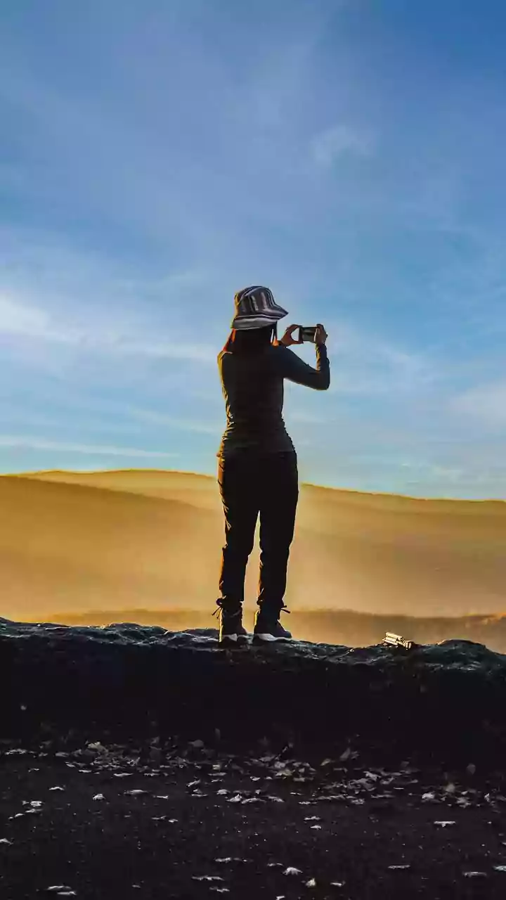 Self-Discovery Drives Solo Travellers Towards India's Heritage And Nature Destinations