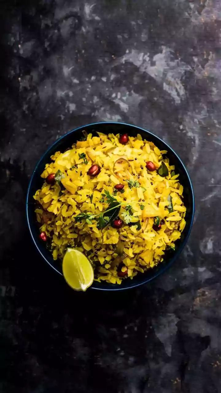 Poha Production Exposed: Shocking Video Reveals Unhygienic Factory Conditions, Consumer Trust Eroded