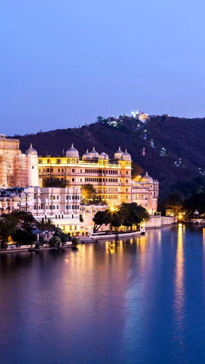 How Cool October Evenings Enhance Heritage Walks Across Historical Cities In Rajasthan