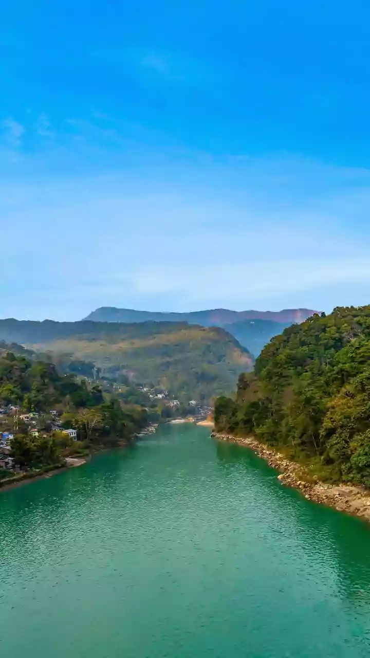 How Indian Backpackers Explore Meghalaya And Arunachal Pradesh On Tight Budgets
