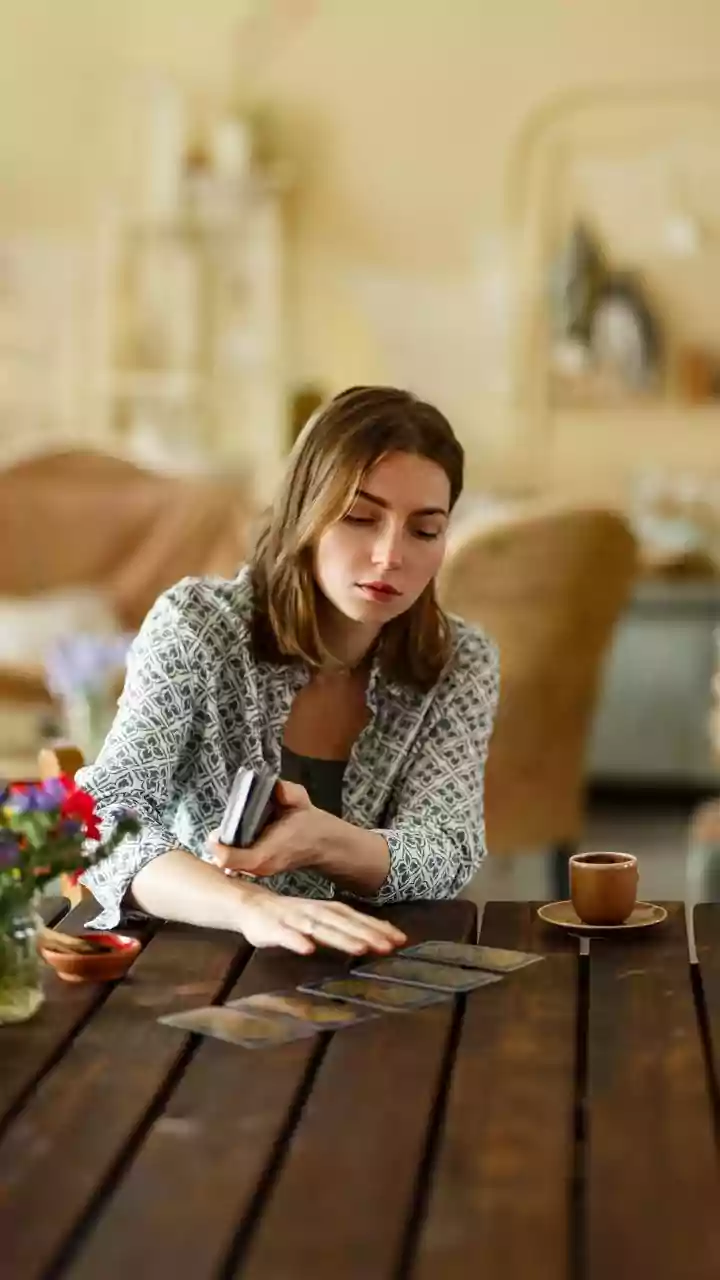 Tarot Card Reading Today, December 10, 2025