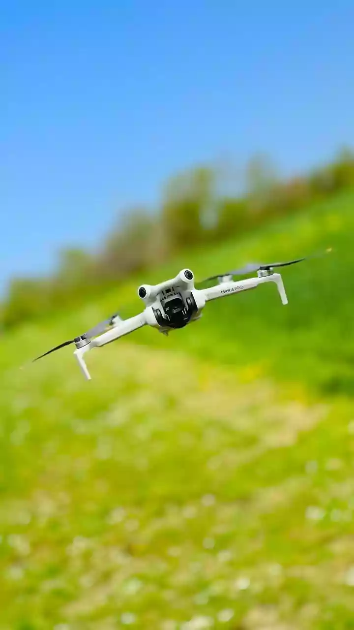 Russia says 90 Ukrainian drones tried to attack Putin's country residence