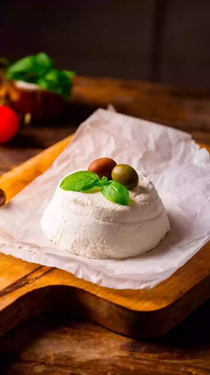 Mix Monsoon Herbs In Baked Ricotta Cheese For Movie Nights