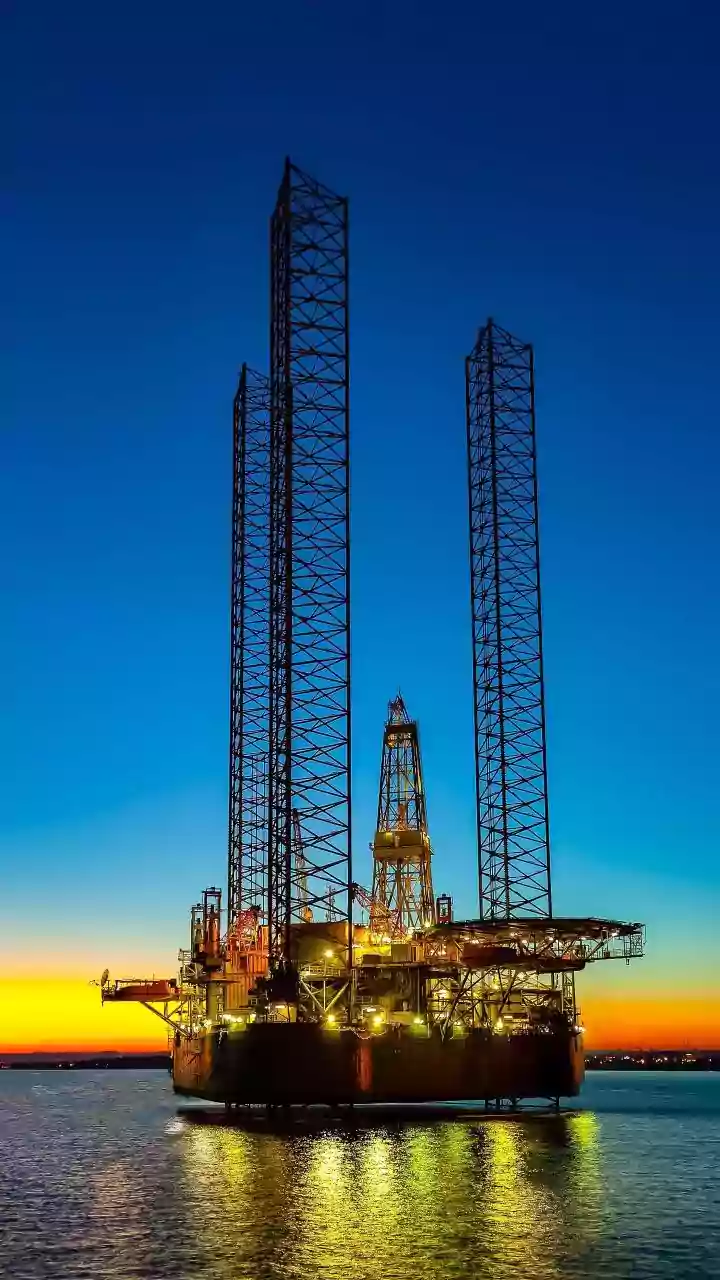 Pre-War Hormuz Moved Vast Oil and Gas Volumes Every Day