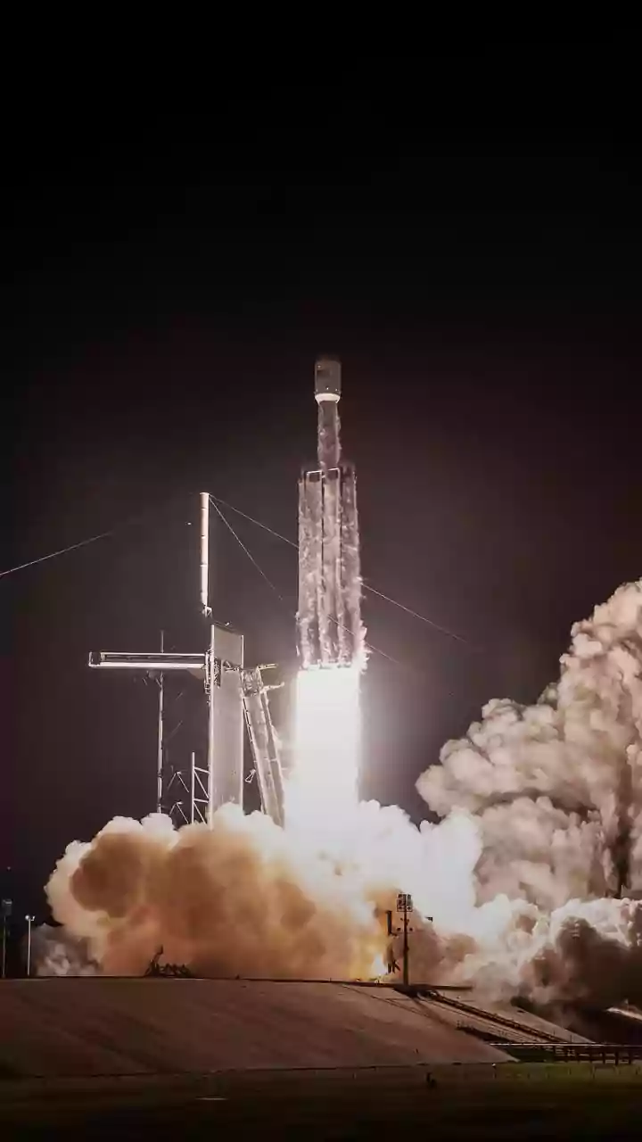 SpaceX prepares 14th Starship flight, Texas tower catch, V3 Starlink
