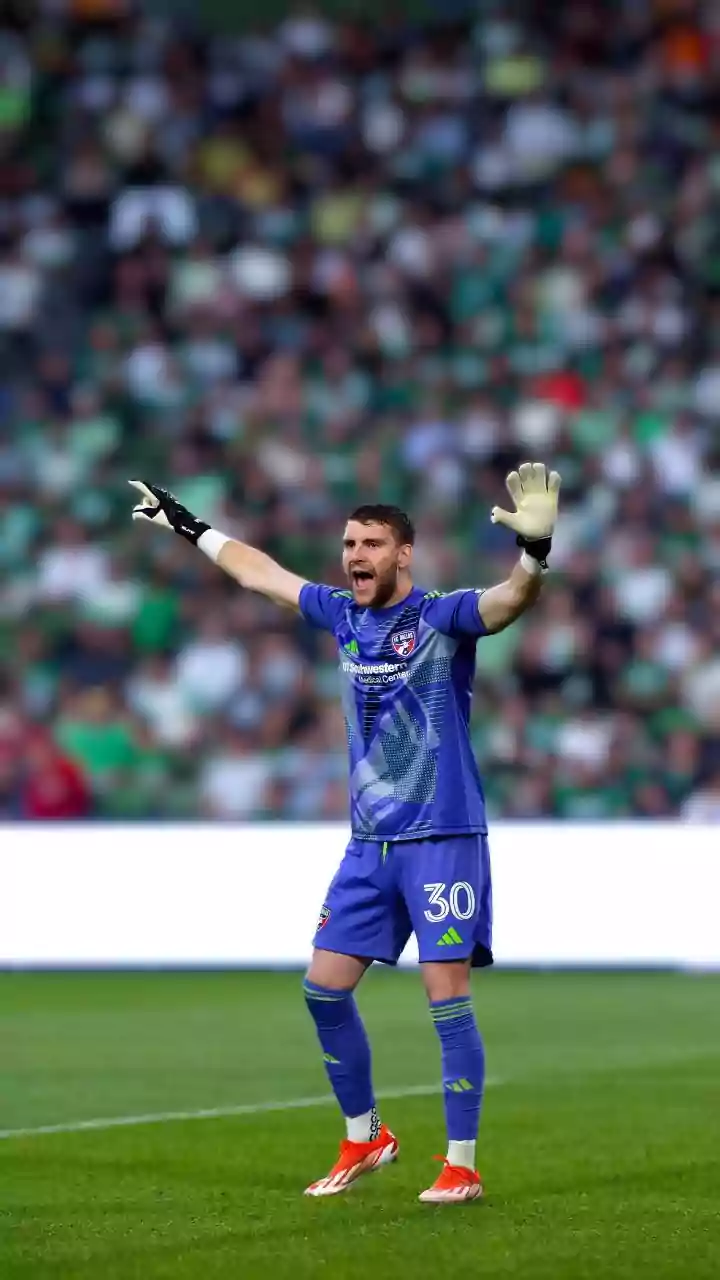 Maarten Paes Gagal Debut di Ajax Akhir Pekan Ini, Ada Apa?