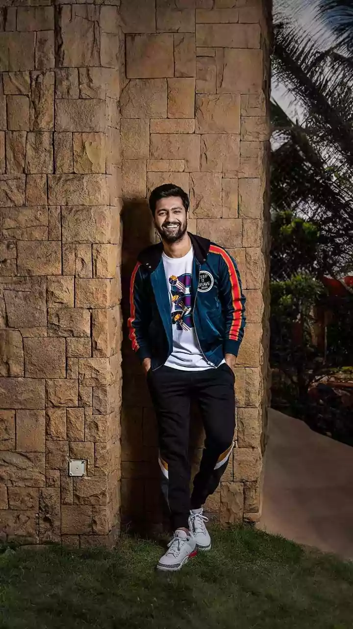 'Love&War': Vicky Kaushal looks broody in first-look poster