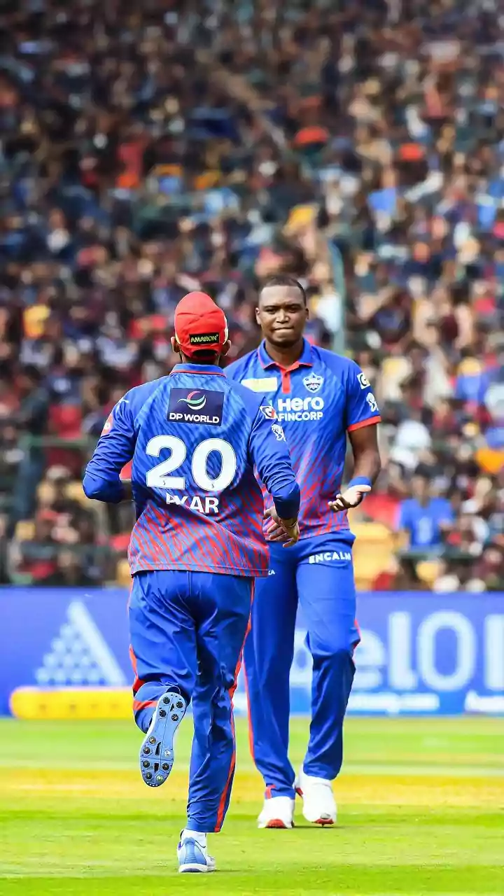 Lungi Ngidi lands on head while attempting Priyansh Arya’s catch in DC vs PBKS, taken away in ambulance