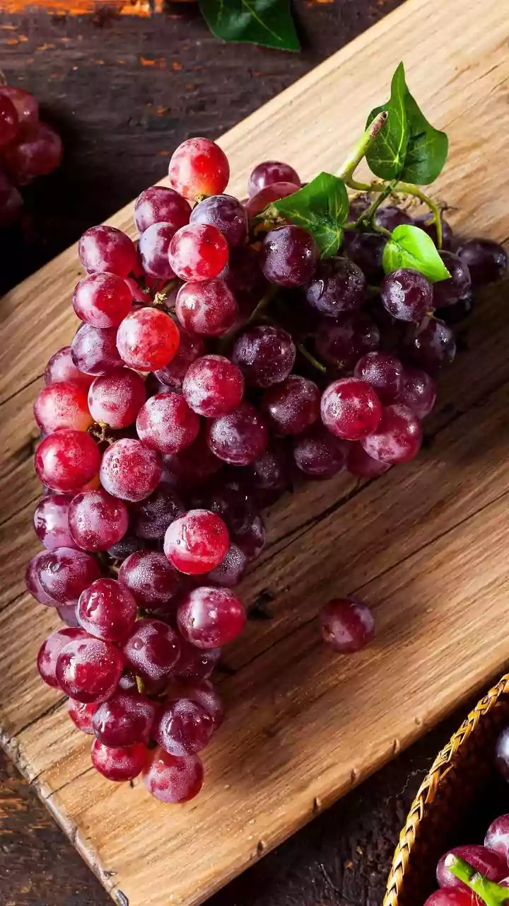How Drones Powered By AI Help Nashik Grape Farmers Stop Downy Mildew Fast