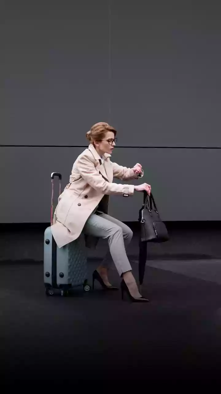 Channel Andy Sachs' Iconic Travel Style: Chic Carry-On Alternatives from Amazon