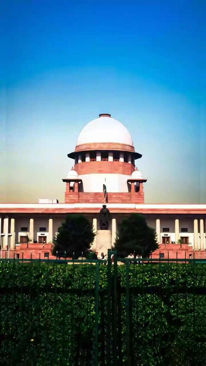 SC issues notices to 20 rebel TMC MPs