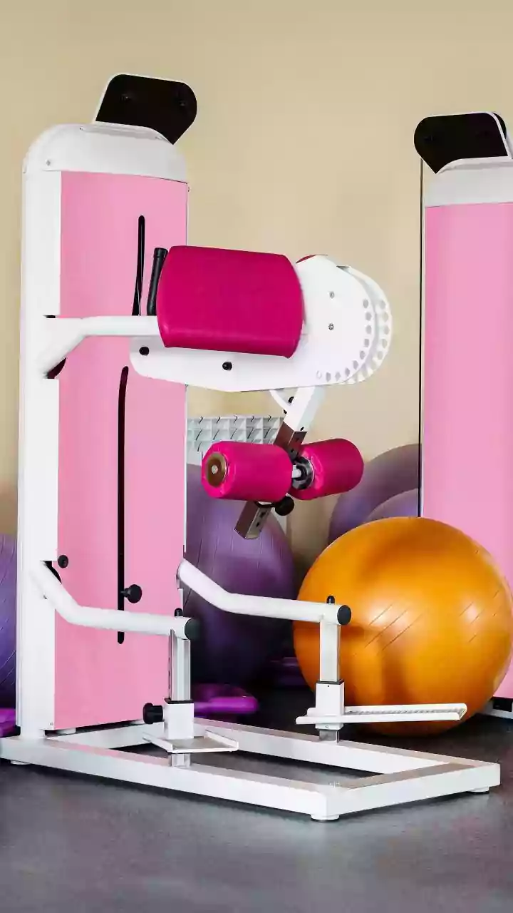 Squat Challenge: Benefits in Just 5 Minutes!