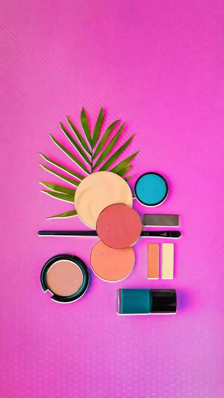 Festive Beauty Buying Guide: How To Judge A Cosmetic Offer Beyond Its Discount