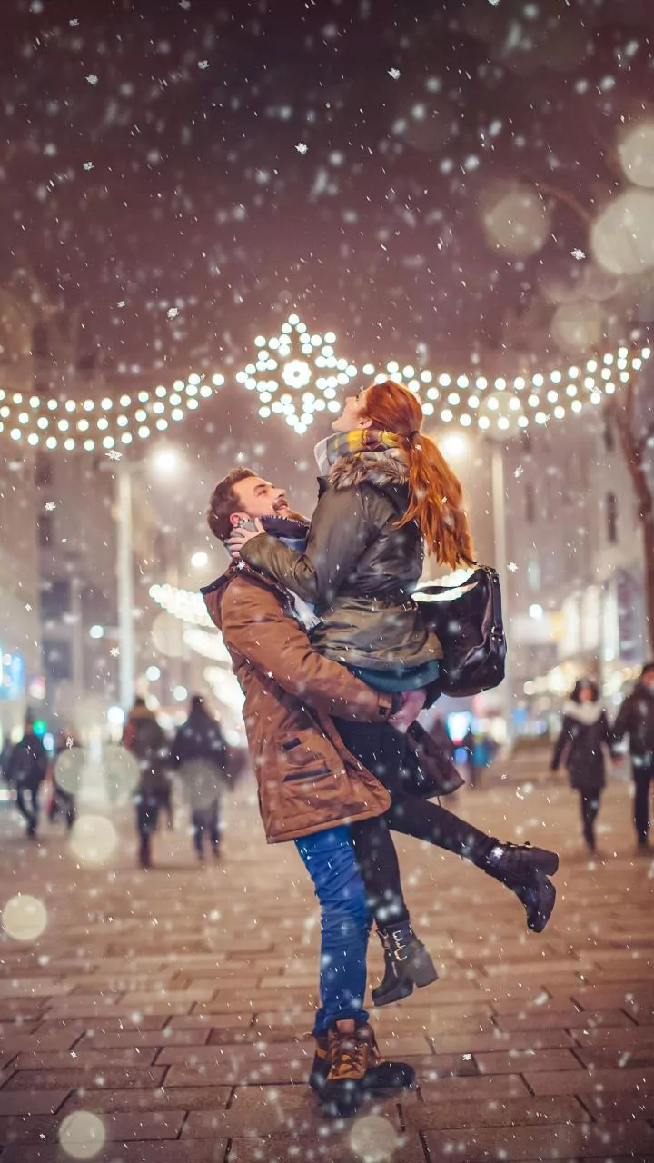 Love Horoscope Today, December 12, 2025