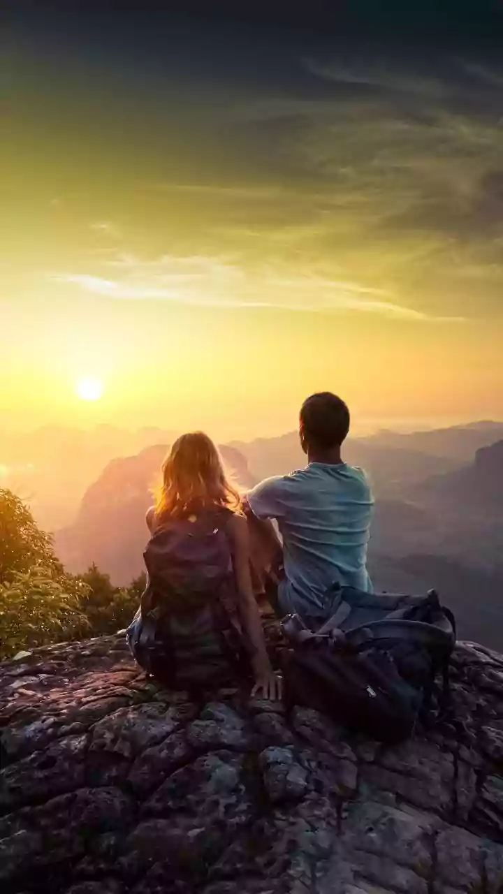 What Is ‘Dusking’? The Travel Trend Turning Sunsets Into The Main Event