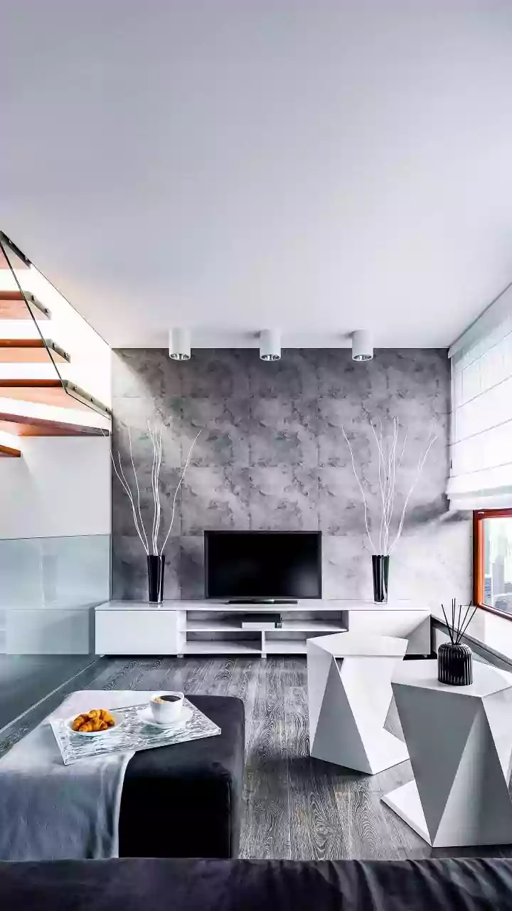 Small Homes Work Better When at Least One Surface Stays Flexible