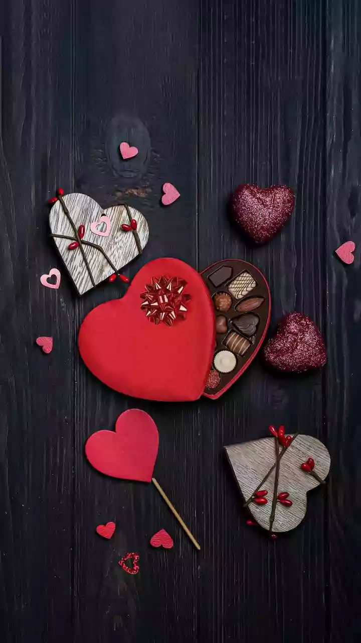 21 Thoughtful Valentine's Gifts Under ₹4,000!