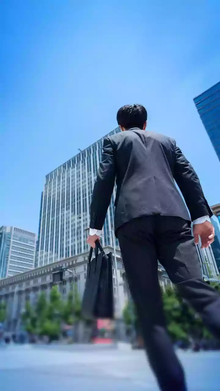 India's August Business Activity: What It Says About Employment Prospects