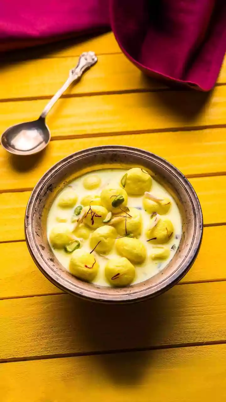 Why Indian Youth Are Loving Baked Rasgulla And Cheese
