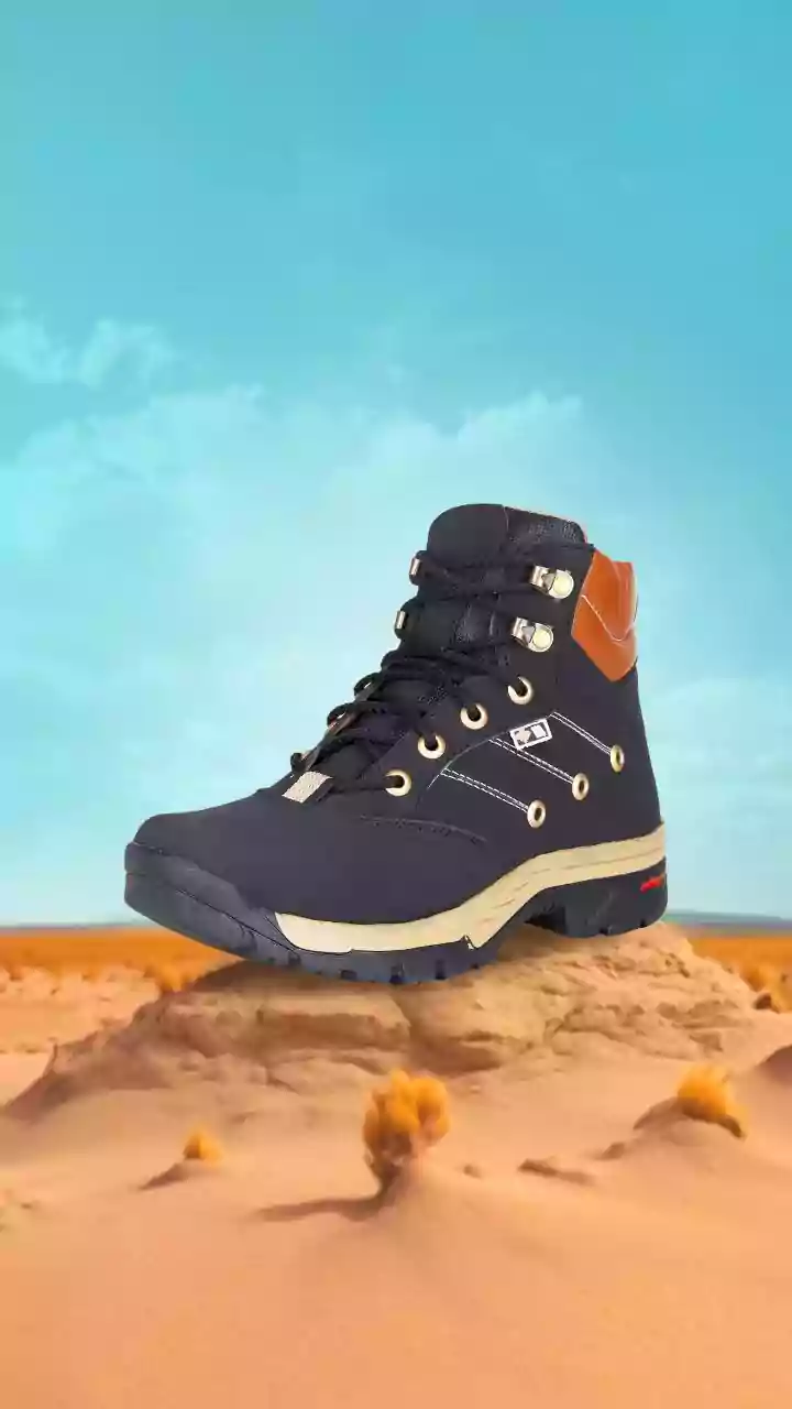 How To Keep Monsoon Footwear And Feet Dry Between Daily Trips
