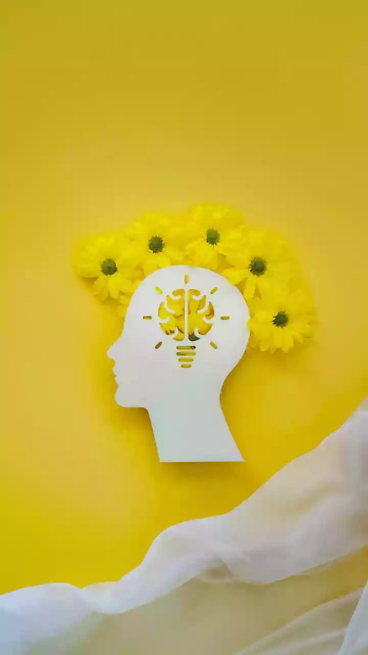 दिमाग़ी सेहत को बिगाड़ने वाली 5 आदतें