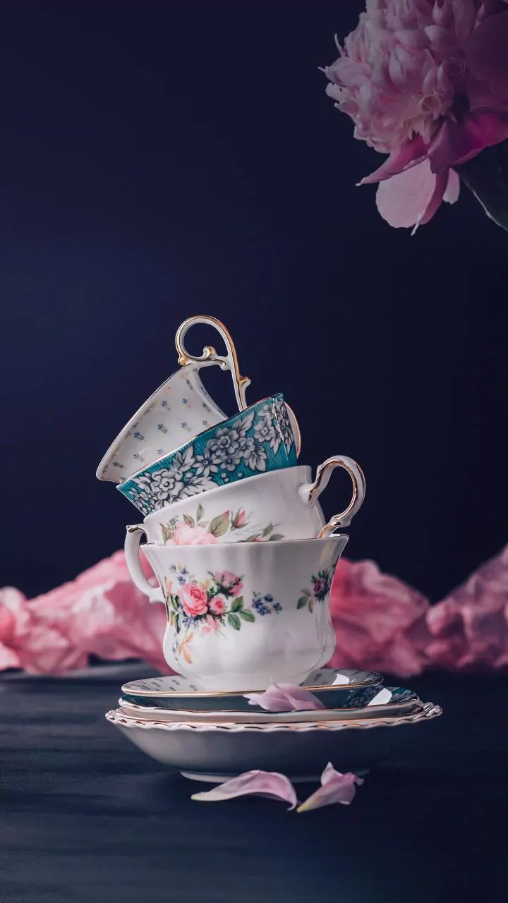 Five Choices That Make Outdoor Tea Parties Feel Polished using Pastels and Flowers