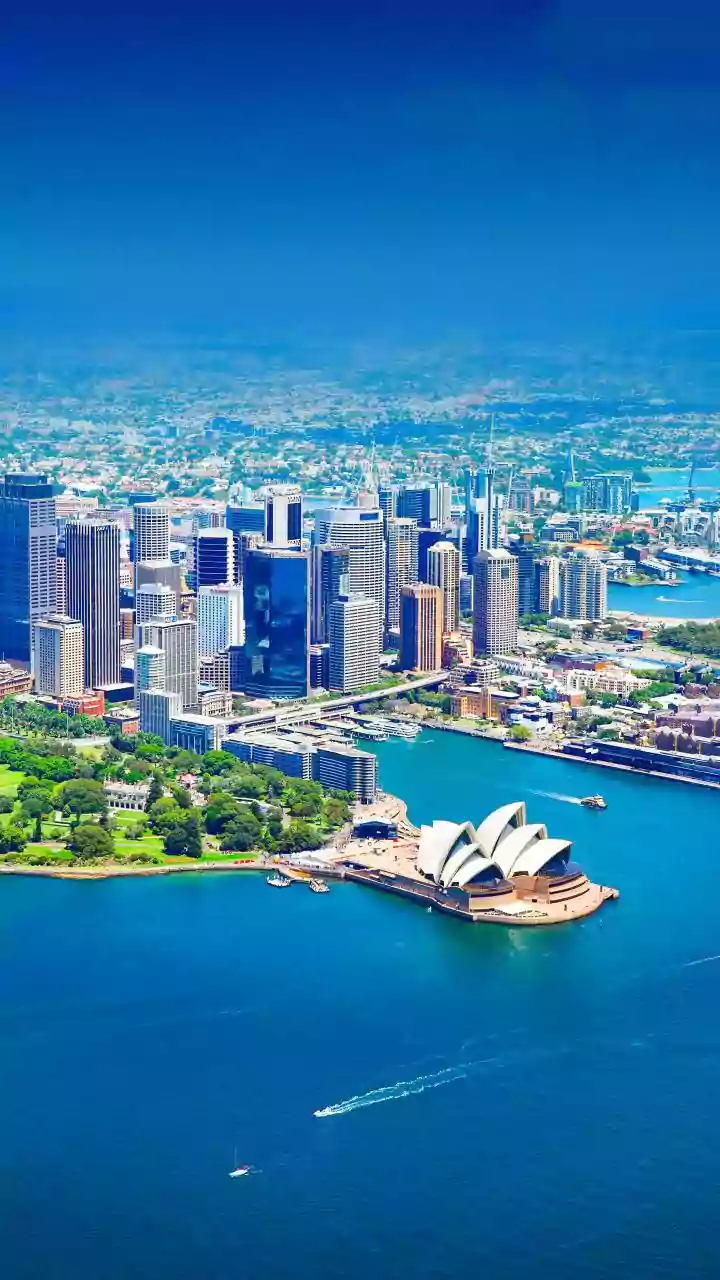 Australia's main opposition proposes largest ever immigration cut plan