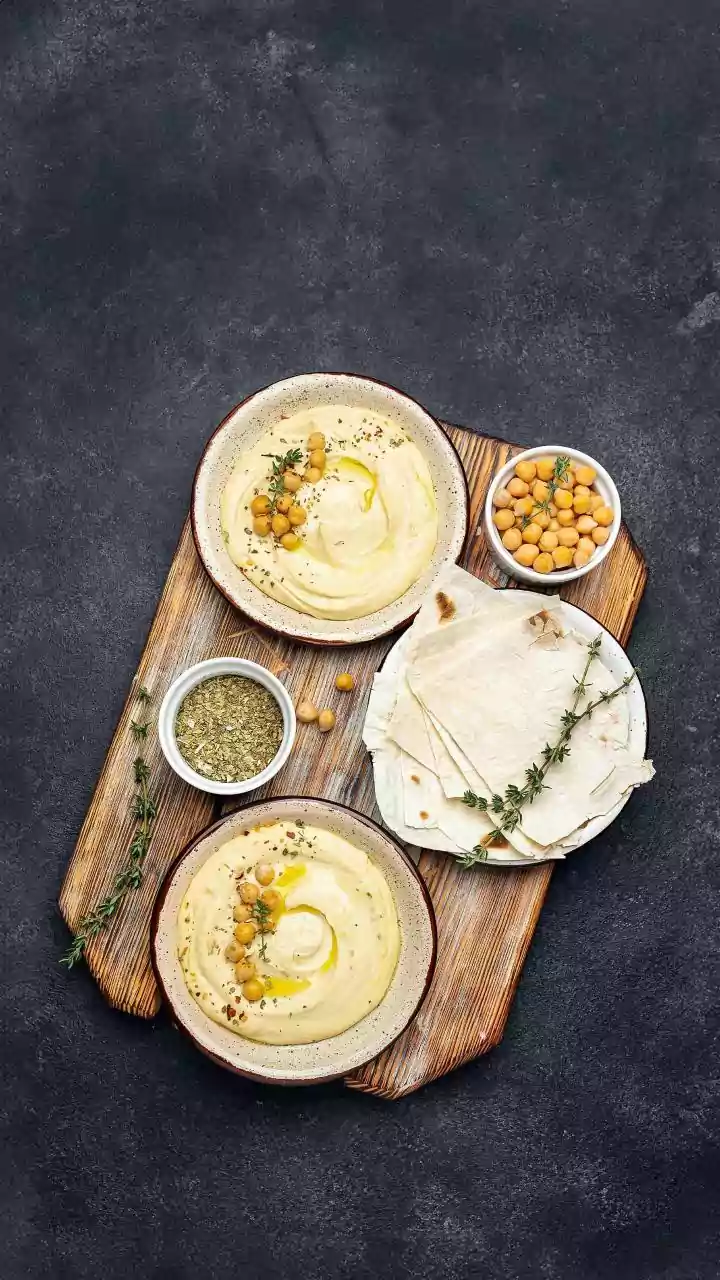 Chickpea And Artichoke Recipes: A Spreadable Appetiser Made from Blended Legumes