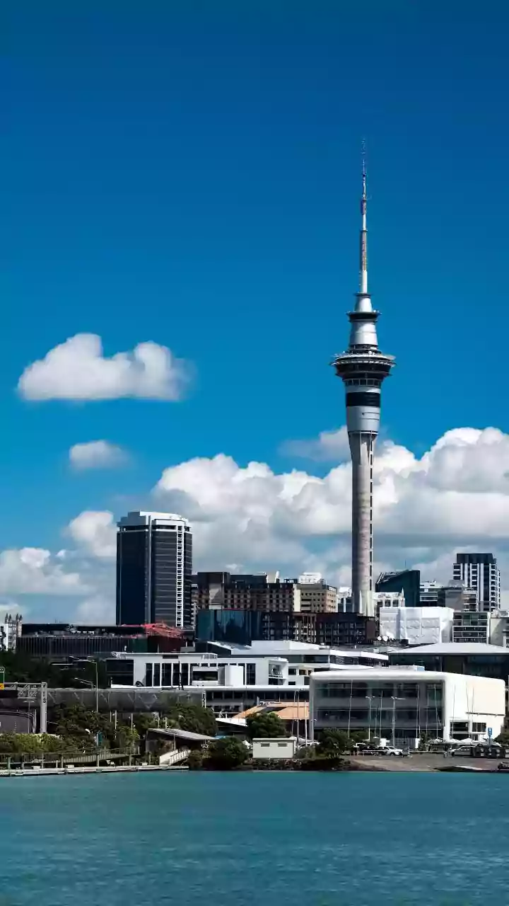 MBA in New Zealand vs Canada: Eligibility, Costs, Universities Compared