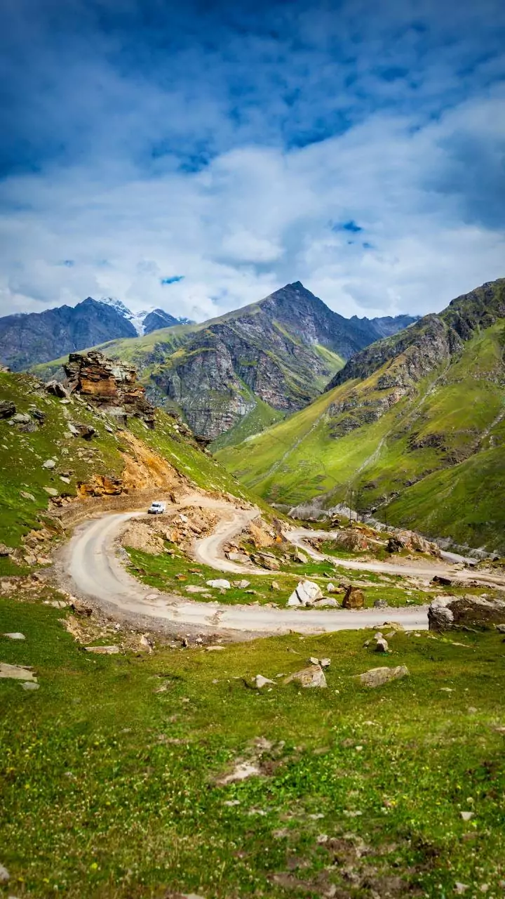 3 killed, 2 injured in road accident in Himachal's Chamba