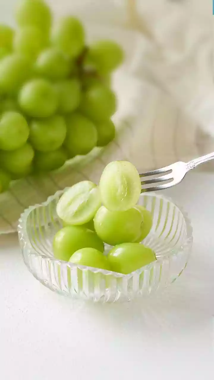 Naturally Clean Grapes: Effortless, Science-Backed Methods for Pesticide Removal