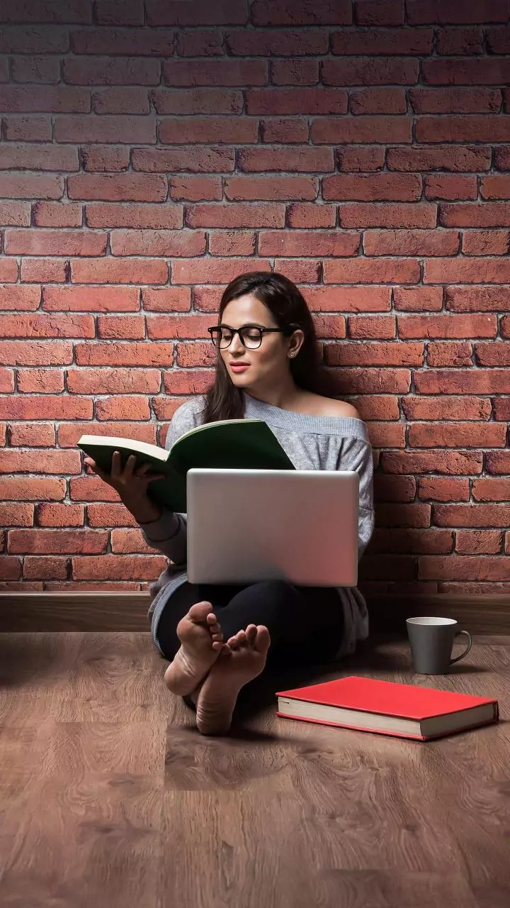 upGrad study: 56% Indian learners unsure how to start AI