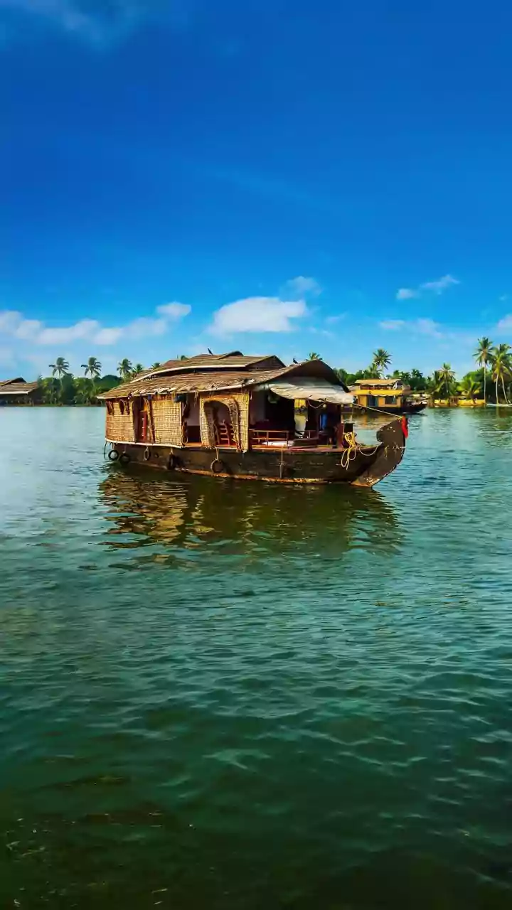Kerala Orders Respectful Titles for Officials