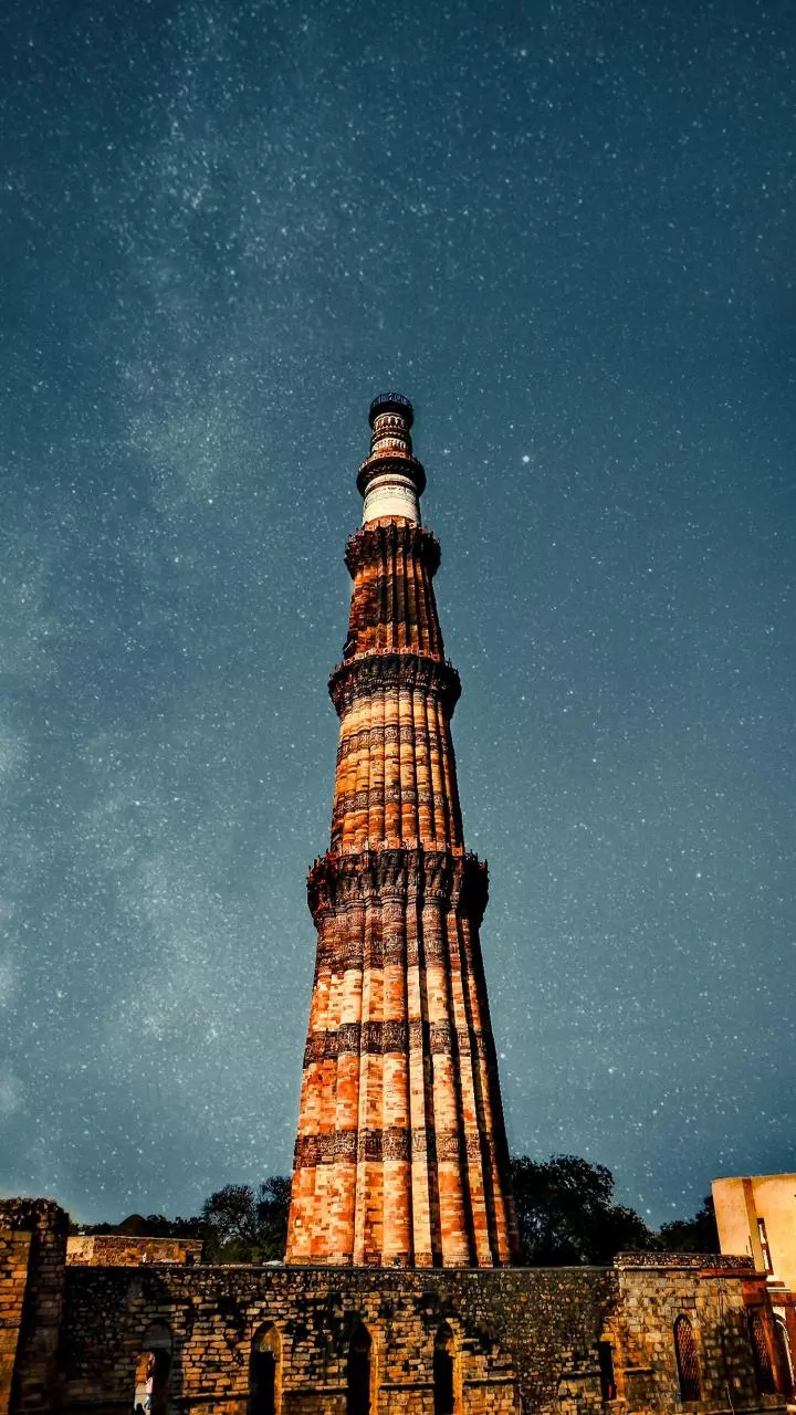 Delhi's Chilling Secrets: 10 Haunted Spots to Explore