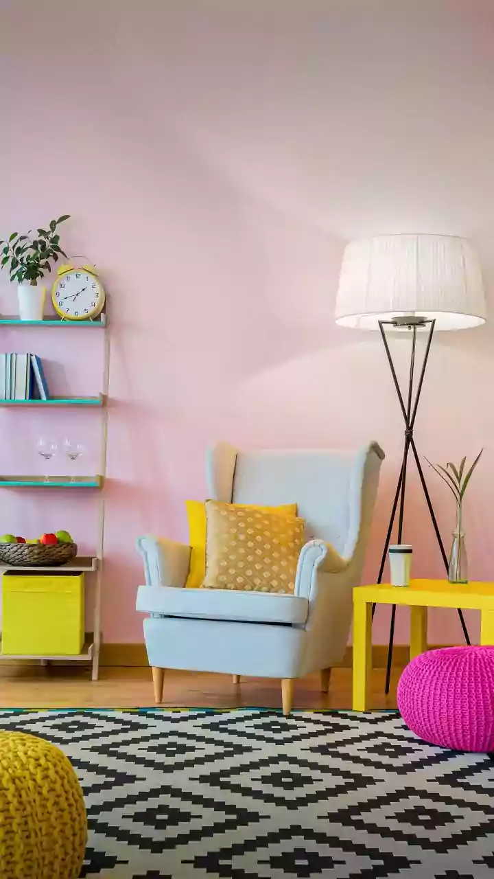 Putting Making Odd Corners Useful in Context with the Awkward-Corner Design Trend