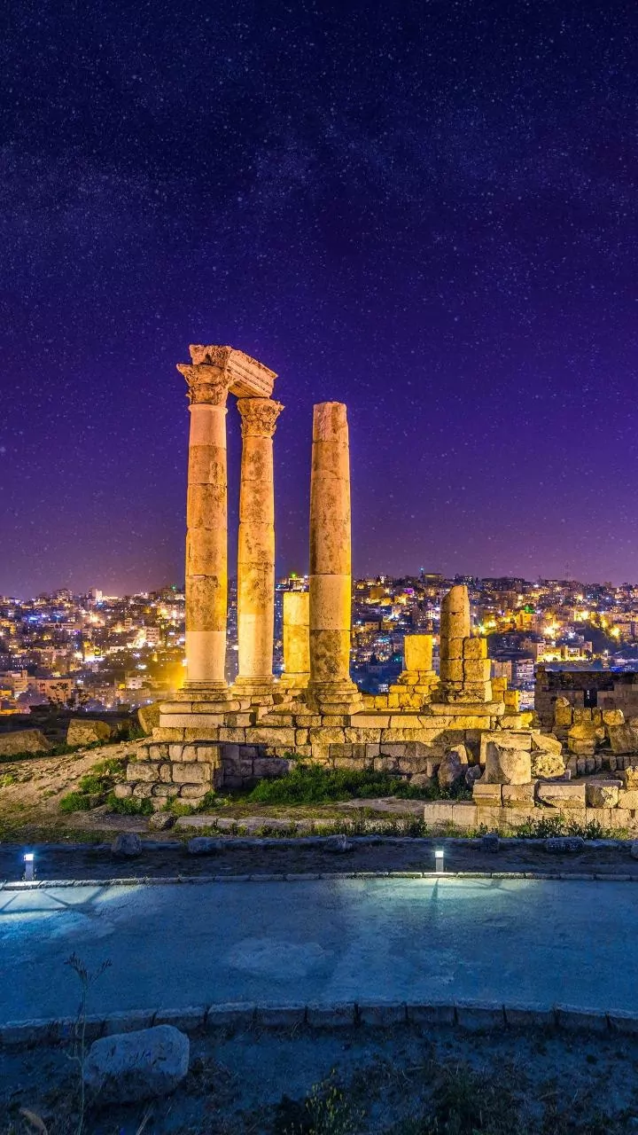 Watch: PM Modi lands in Jordan, receives ceremonial welcome on his arrival