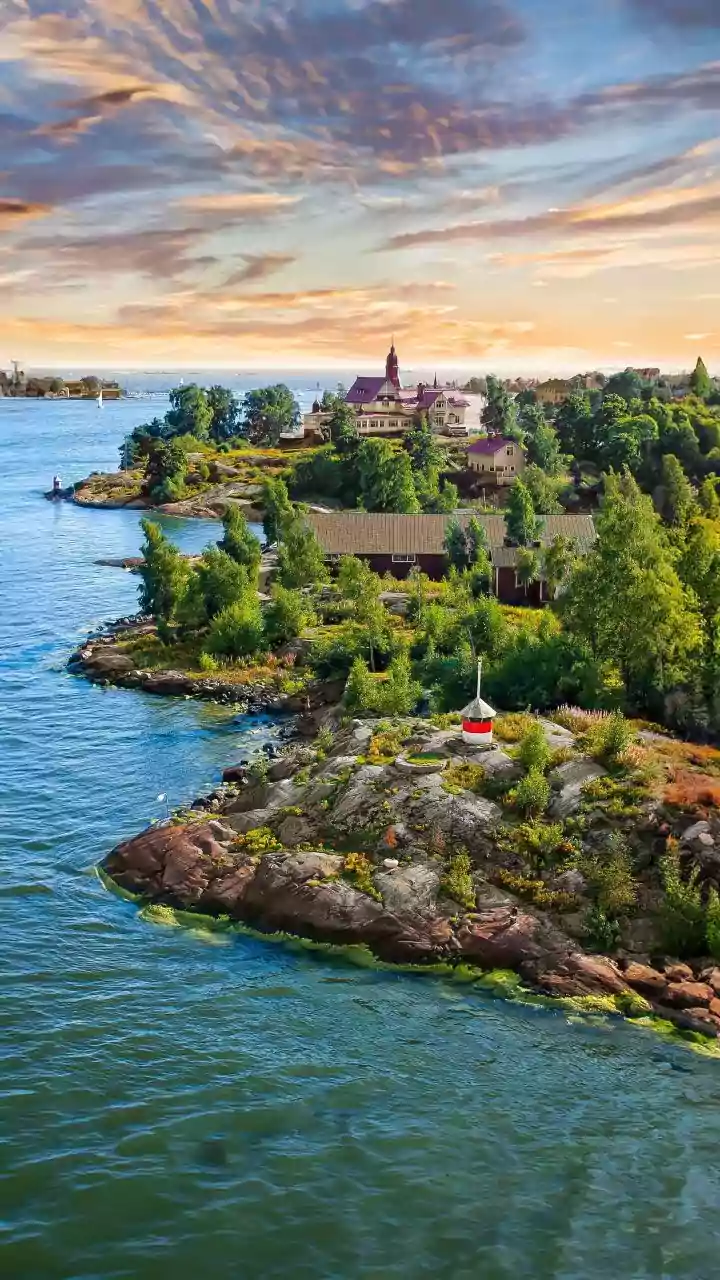 SuperShe Island: The Exclusive Women-Only Retreat for Rejuvenation and Connection